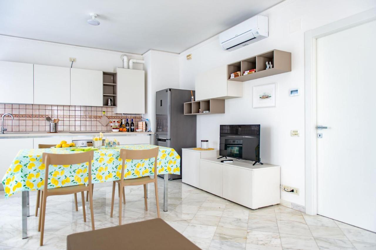 Ferienwohnung Fruttadamare Porto Recanati Exterior foto